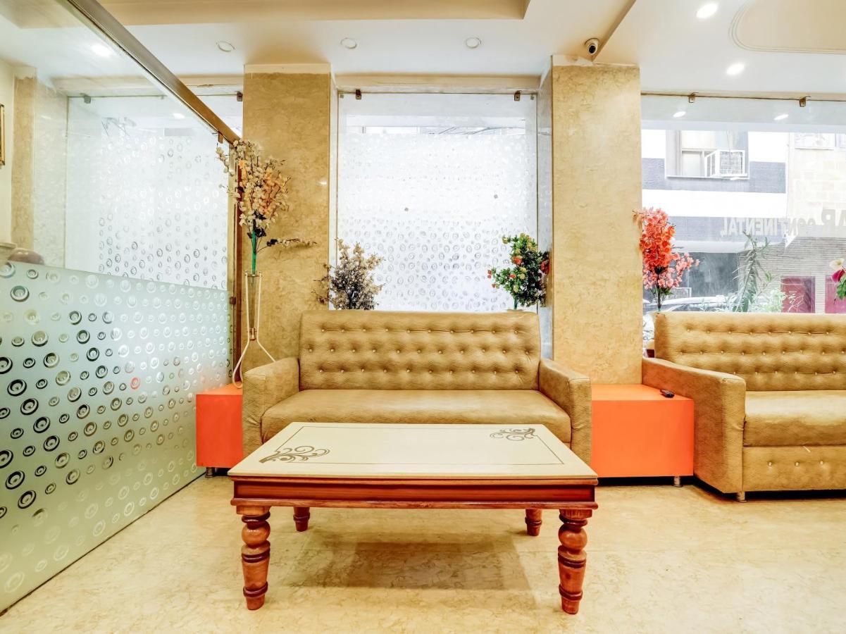 Oyo 75948 Hotel Tushar Continental 新德里 外观 照片