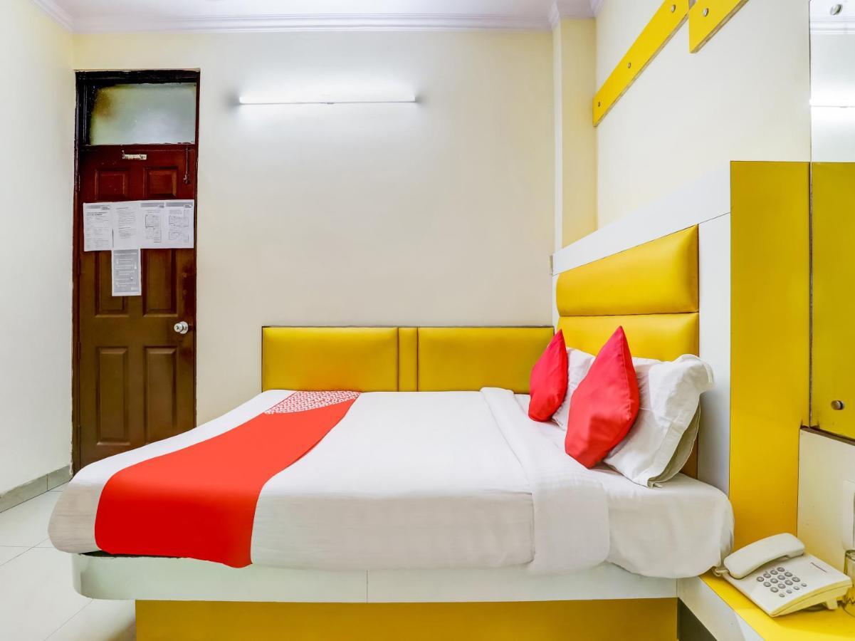 Oyo 75948 Hotel Tushar Continental 新德里 外观 照片
