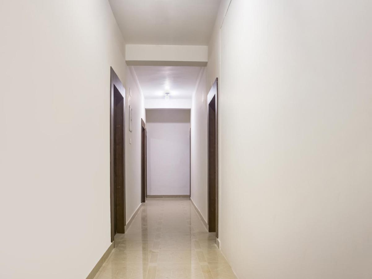 Oyo 75948 Hotel Tushar Continental 新德里 外观 照片