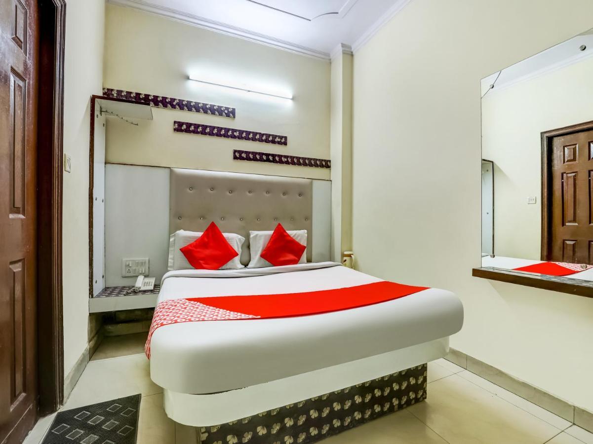Oyo 75948 Hotel Tushar Continental 新德里 外观 照片