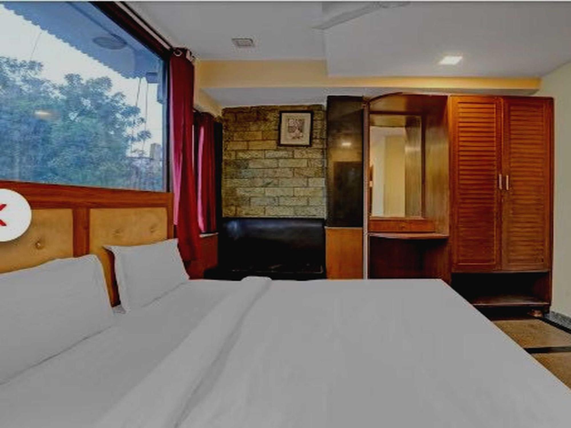 Oyo 75948 Hotel Tushar Continental 新德里 外观 照片